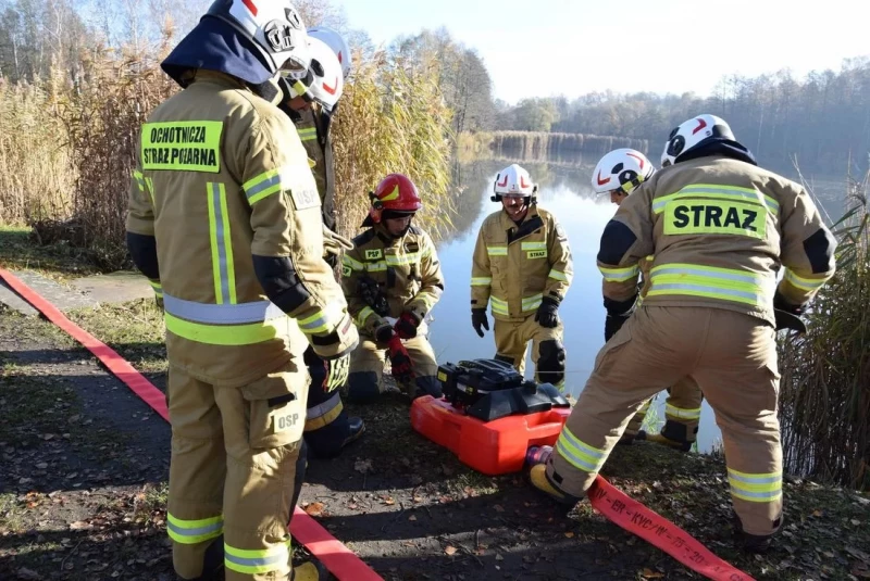 Polscy i czescy strażacy na wspólnym treningu służb ratowniczych